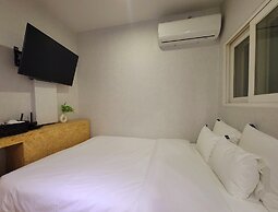 ORAGO stay hotel