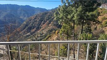 The Chail Heights Hotel & Resort