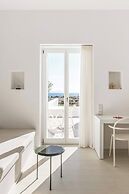 Golden Coast Villa Rodi Private Wadingpool Gem in Paros