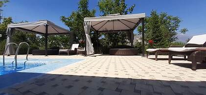 AVENUE PARK HOTEL