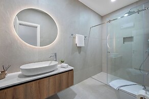 Enjoy Suites & Apartments