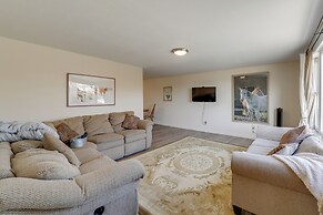 Modern Riverton Retreat: Near 4th of July Parades!