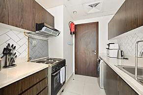 Bloomfields Tranquil 2BR in Dania 4