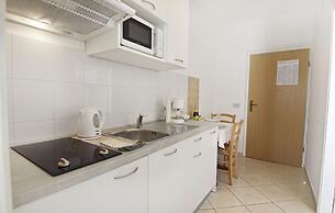 Apartment With Pool Near Umag