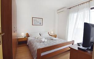 Apartment With Pool Near Umag