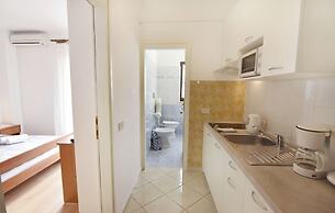 Apartment With Pool Near Umag
