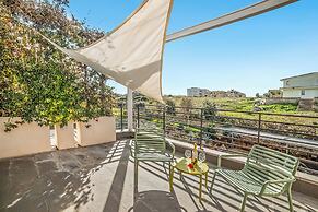 7br Luxury Villa - Pool, Garden & Parking
