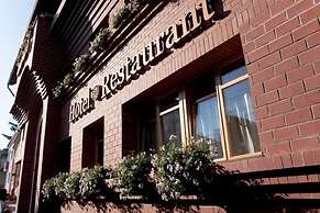 Hotel Restaurant Gondűző