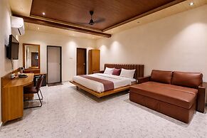 The Crystal Woods Resort