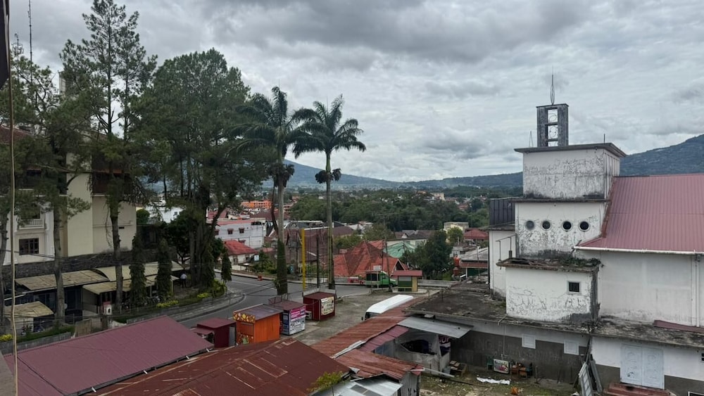 Fahira Hotel Bukittinggi Syariah