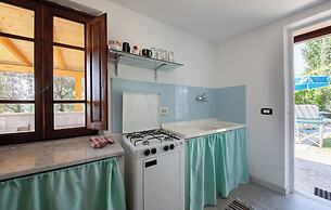 Casa Iris Holiday Home with Pool
