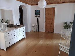 Charming Modern House Close to Järvsö With Fireplace