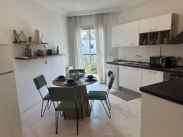 Saint Germain Apartment in La Marsa Cailloux