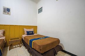 Bogor Guesthouse by ARBA