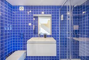 Lisbon Oriente Suites by Olala Homes