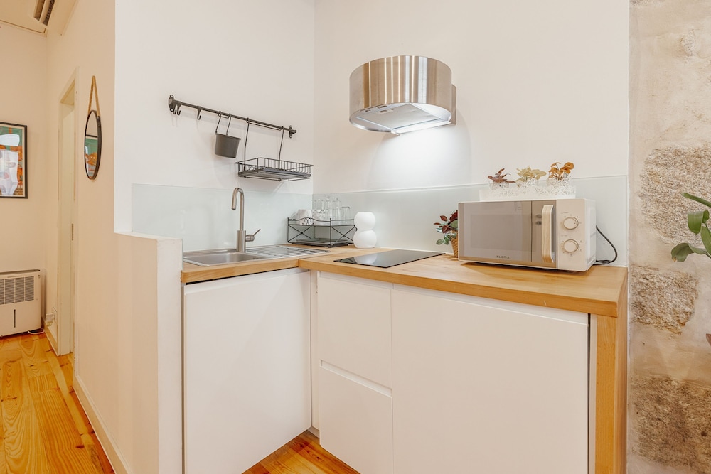 Marques 1243 Studio by Vacationy