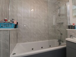 Flat 12