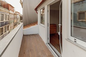 Urban Refuge 4BD by Vacationy