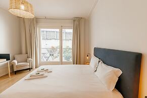 Urban Refuge 4BD by Vacationy