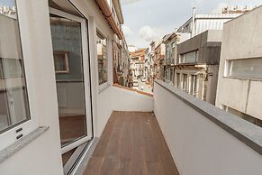 Urban Refuge 4BD by Vacationy