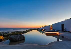 Paros Villa Skylines Estate I