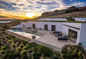 Paros Villa Skylines Estate I