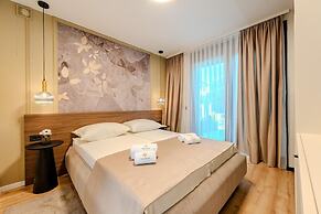 Villa Ballat With Heated Pool