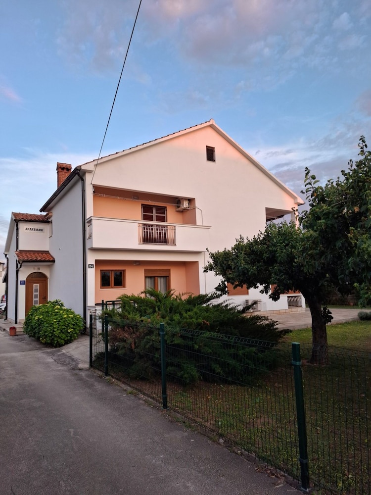 Studio Apartment Lea