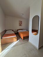 Studio Apartment Lea