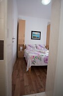 Beachfront Holiday Home With Pool Mami