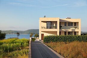 Beautiful Villa Sale