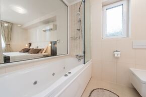 Sargas Suite 5 With Pool View