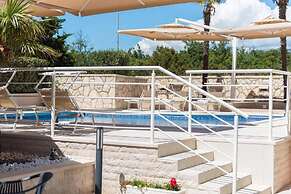 Sargas Suite 4 With Garden View