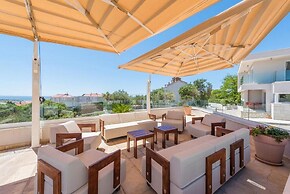 Sargas Suite 6 With City View