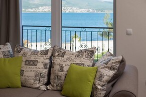 Seafront Villa Noah With Heated Pool