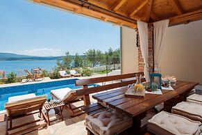 Seafront Villa Noah With Heated Pool