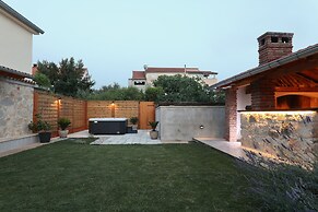 Villa Bonavita With Jacuzzi