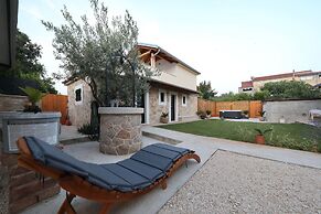 Villa Bonavita With Jacuzzi