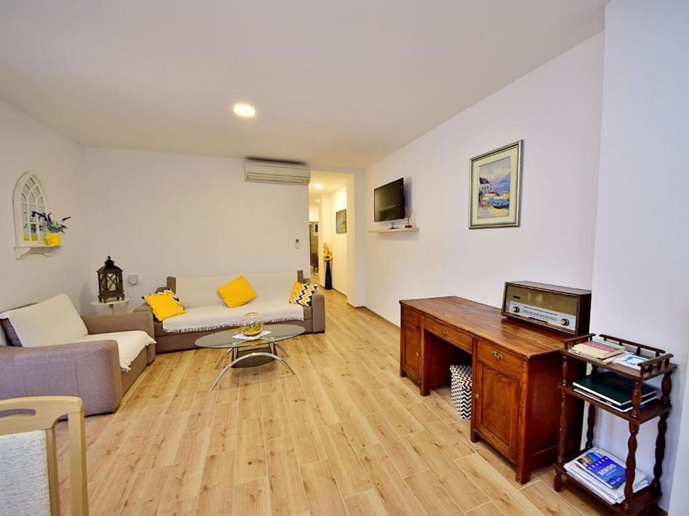 Holiday Home Amaya in Vrgorac