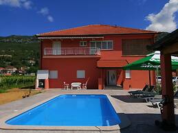 Holiday Home Amaya in Vrgorac