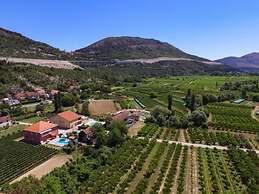 Holiday Home Amaya in Vrgorac