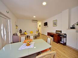 Holiday Home Amaya in Vrgorac