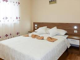 Holiday Home Amaya in Vrgorac