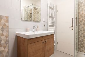 Seafront Apartment Elona