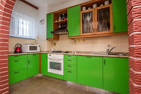 Beachfront Apartment Liveri 4