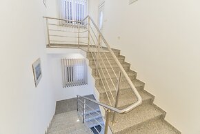 Beachfront Apartment Liveri 4