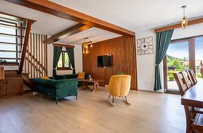 Villa Brusiana With Heated Pool