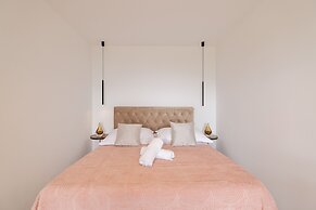 Luxury Villa Nuova With Heated Pool