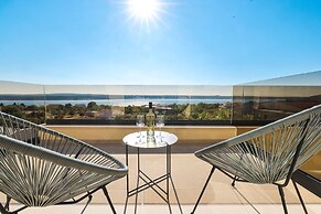 Luxury Villa Nuova With Heated Pool