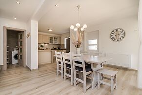 Villa Rea 1 With Heated Pool